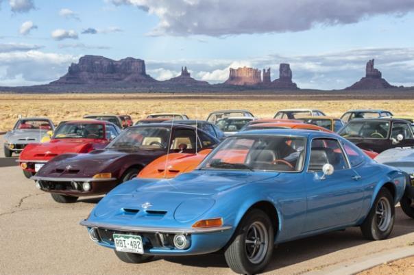 Gemeinsamer Roadtrip: Historische Opel GT cruisen durch den Südwesten der USA